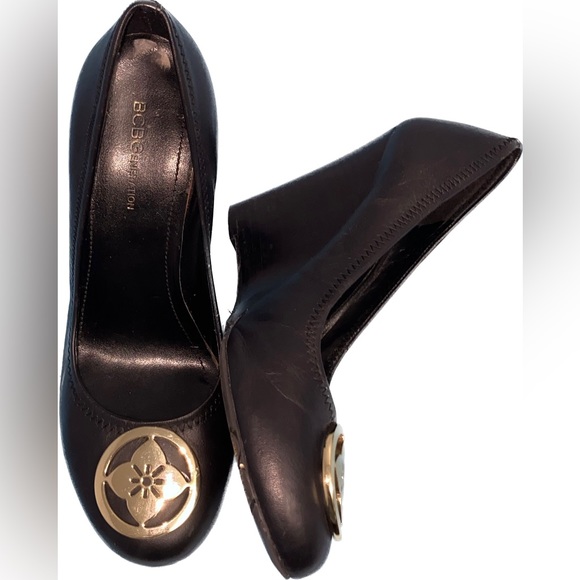 BCBGeneration Black Leather Round Closed Toe Wedge Pump Heels | Size 8B - Picture 1 of 6